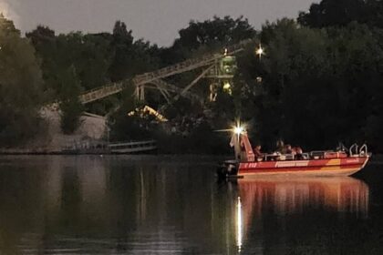 Bei Voerde: Vermisster Schwimmer am Tenderingsee sorgt für Großeinsatz