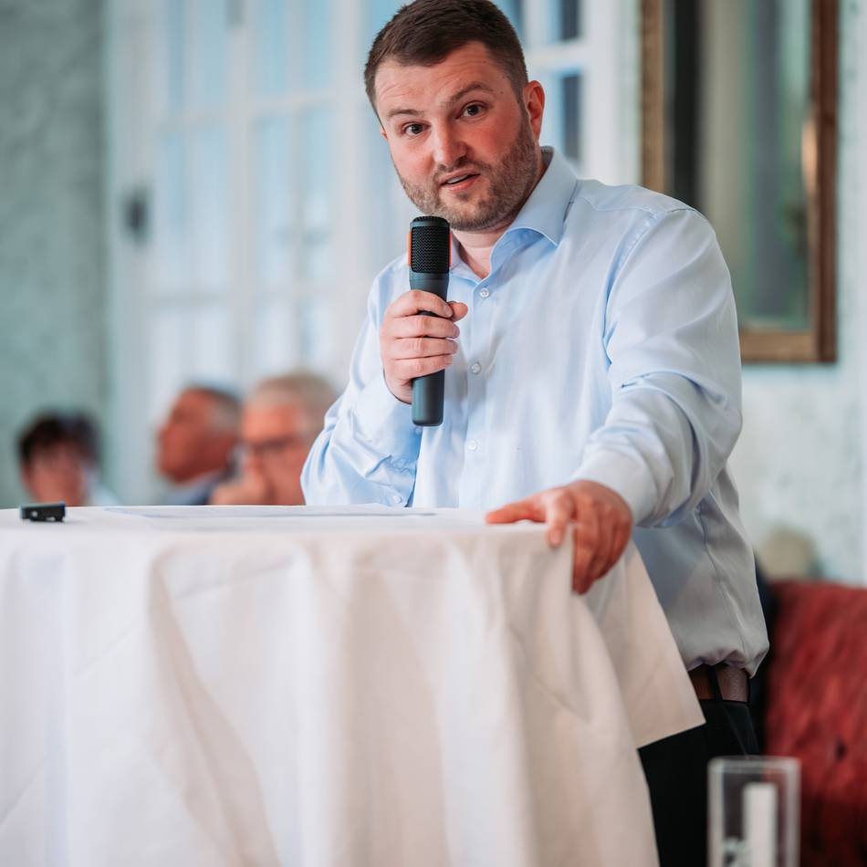CDU kürt Alpener zum Landtagskandidaten: Frederik Paul tritt gegen SPD-Platzhirsch Schneider an