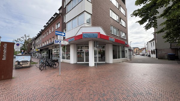 Einstiges Aushängeschild: Reisebüro schließt große Filiale in Dinslaken