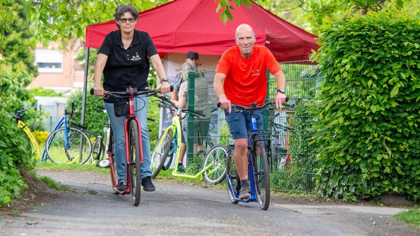 Familie aus Spellen verkauft Tretroller – und wird ständig angesprochen