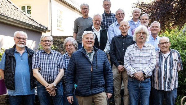 Klassentreffen nach 50 Jahren: Ehemalige OHG-Schüler treffen sich in Dinslaken