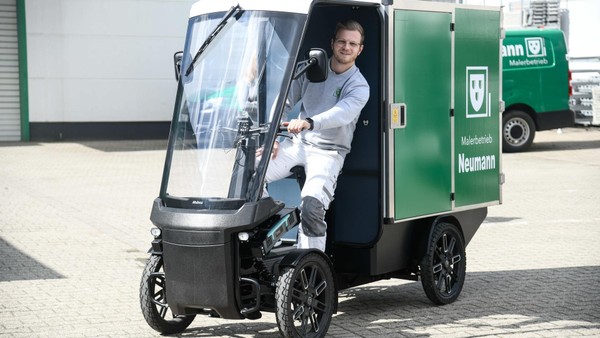 Lastenrad statt Lkw: Dinslakener Malerbetrieb testet Pilotprojekt – so läuft es