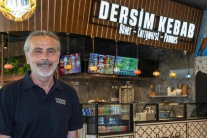 Neueröffnung in der Neutor-Galerie: Dursun Celik ist wieder da