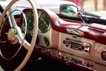 Oldtimertreffen in Hünxe: Bei freiem Eintritt und Musik in Erinnerungen schwelgen