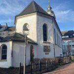 Trauer in Dinslaken: Kirche öffnet nach Tod von zwei Kindern ihre Türen