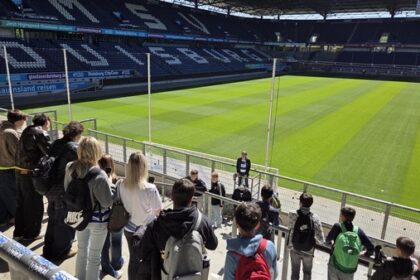 Voerder Schüler schnuppern Stadionluft beim MSV: So viel kostet eine Loge