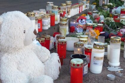 Zwei Kinder sterben bei Unfall: Autofahrerin hatte wohl gesundheitliche Probleme