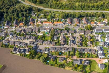 Dinslaken: Ratsfraktion vermisst eine kommunale Stellplatzverordnung