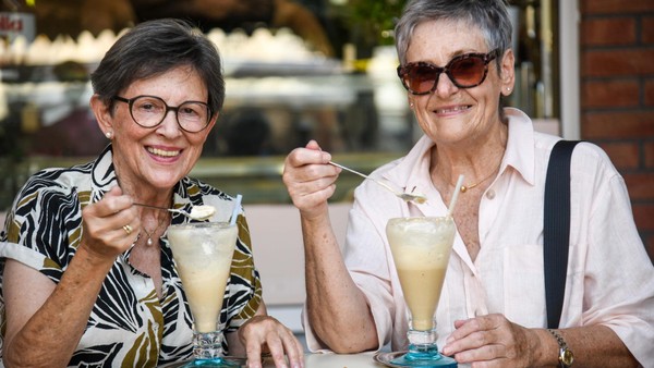 „Einfach freuen, dass der Sommer da ist“ – so gehen Dinslakener mit der Hitze um