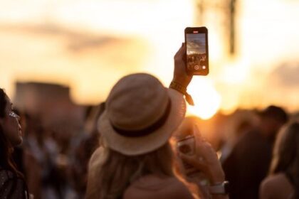 Funklöcher im Kreis Wesel: Wo gibt es keinen Handy-Empfang?
