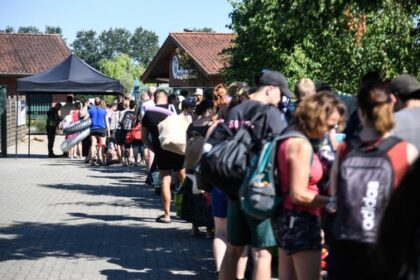 Hochsaison am Tenderingssee: Badegäste fühlen sich „wie im Urlaub“