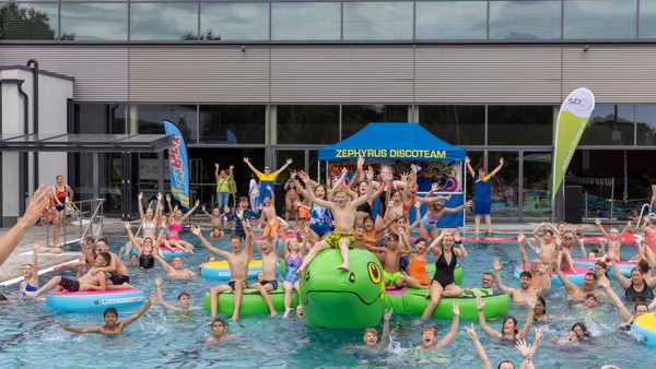 Kostenlose Pool-Party: Das gibt‘s beim Energy Splash im Dinslakener Dinamare
