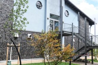 Krankenwagen und Feuerwehr am Gymnasium Hiesfeld: Das war der Grund