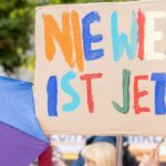 Mahnwache in Dinslaken: „Es darf keine Zusammenarbeit mit der AfD geben“