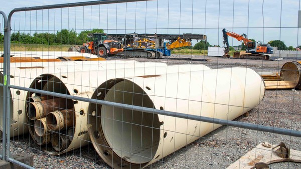 Umstrittene Erdkabeltrasse in Voerde: Bau vorläufig gestoppt – das ist der Grund