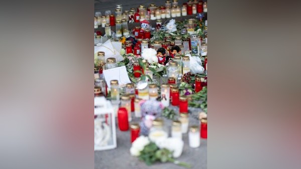 Unfall in Dinslaken: Was passiert mit der Gedenkstätte für die verstorbenen Kinder?