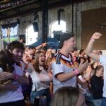 WM: Public Viewing in Dinslaken – Partystimmung und eine Liebesgeschichte