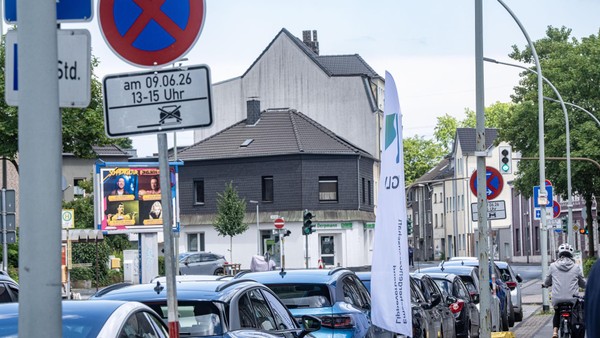 XXL-Kanalsanierung in Dinslaken: Das kommt auf Autofahrer ab Juli zu