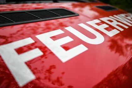 Alarm nach Arbeiten im Haus: Feuerwehr Hünxe rückt mit zwei Einheiten aus
