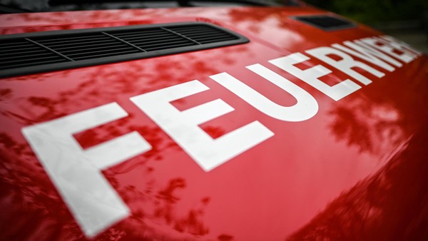 Alarm nach Arbeiten im Haus: Feuerwehr Hünxe rückt mit zwei Einheiten aus
