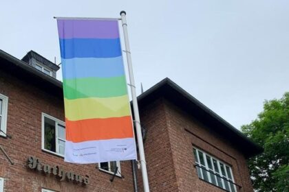 Anschlag auf CSD in Berlin: Dinslakener Bürger vermisst Zeichen der Anteilnahme