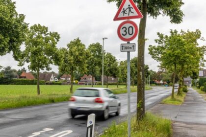 Anwohner in Voerde klagen: „Straße wird fast täglich als Rennstrecke missbraucht“