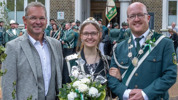 BSV Hünxe sucht neue Majestät: Wer folgt auf die erste Königin Carolin Förster?