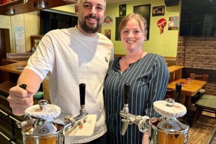 Dinslakens junge Gastronomen: Generationswechsel im König am Altmarkt
