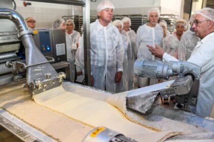 Exklusive Einblicke: NRZ-Leser entdecken die Backstube der Bäckerei Schollin