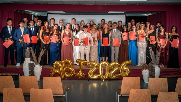 Gesamtschule in Voerde: Die Abiturienten 2026 – „Reise auf der MS Comenius endet“