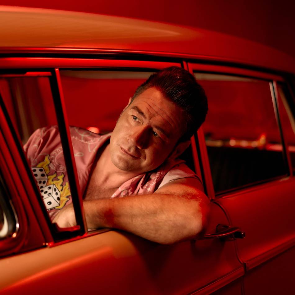 Hüftschwung und Pomade: Back for More – Dick Brave kommt ins Burgtheater Dinslaken