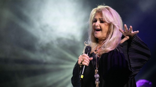 Nach OP-Schock: Nachholtermin für Konzert von Bonnie Tyler in Dinslaken steht