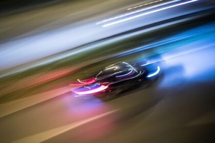 Raser in Dinslaken: Bürger sind genervt – „unser persönlicher Nürburgring?“