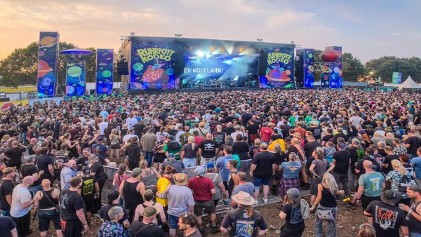 Ruhrpott Rodeo 2026: Swiss, Dropkick Murphys & Co. – der Samstag in Bildern