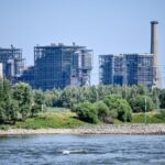 Seltener Blick aufs Kraftwerk Voerde: Das sind die schönsten Fotos vom Rhein aus