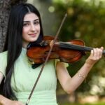 Zehn Jahre nach Flucht aus Syrien: Sara (18) verbindet mit ihrer Musik Menschen