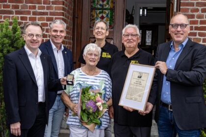 Zu Tränen gerührt: Dinslakener Pfennig geht an Heinz Rühl aus Hünxe
