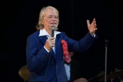Bildergalerie: So präsentierte sich Helge Schneider beim Konzert im Burgtheater