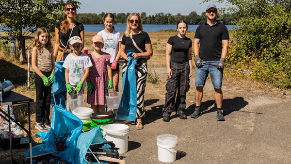 „Cleanup“ am Tenderingssee: „Nicht nur nehmen, sondern auch zurückgeben“