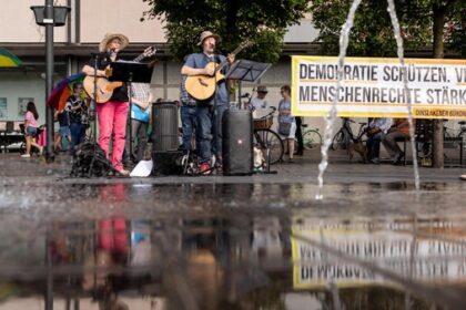 Demos gegen rechts in Dinslaken: „Geh mich weg mittie Scheiße“
