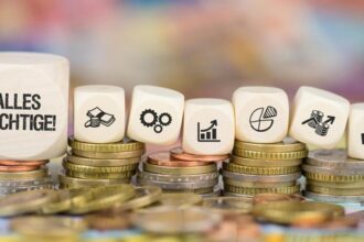 Digitale Frauenfinanzreihe in Dinslaken bietet kostenlose Vorträge zu Geldanlagen