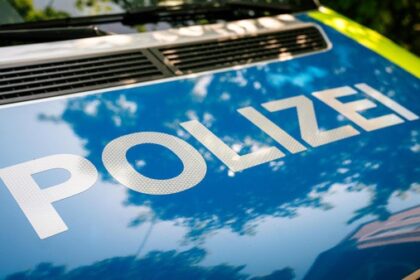 Fahrradunfall in Dinslaken: Unbekannter lässt verletzten Radfahrer zurück