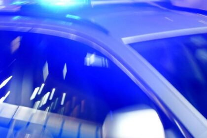 Gewerbegebiet in Dinslaken: Einbrecher scheitern bei Einbruch in Elektrofachgeschäft