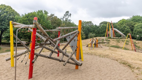 Großer Test in Dinslaken: Warum dieser Spielplatz ein echtes Juwel ist