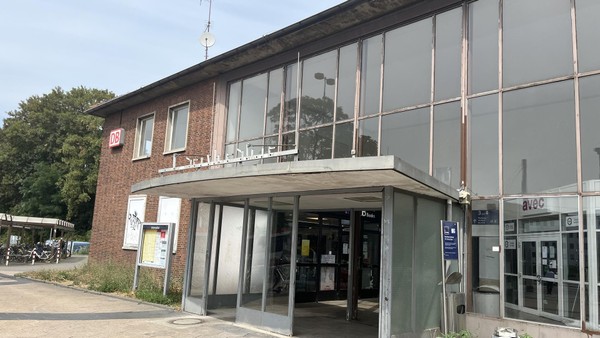 Gute Nachricht aus Düsseldorf: Dinslaken erhält für den Bahnhof Geld vom Land