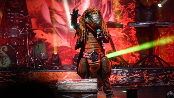 Heavysaurus: Dino-Metaller kündigen neues Album und Tourdaten an
