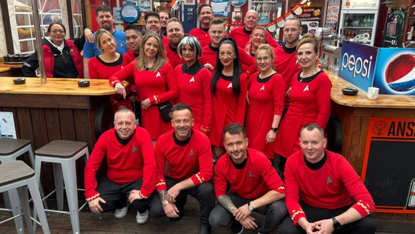 „Hinz & Kunz“ hat doppelt Grund zum Feiern: Freibier – und ein Wermutstropfen