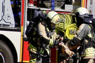 Hünxer Feuerwehr wegen eines Zimmerbrandes alarmiert: Das ist passiert