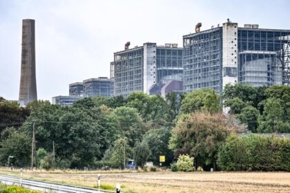 Kraftwerk Voerde: Kesselhaus-Sprengung steht kurz bevor: Alle Infos im News-Blog