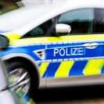 Motorradfahrer flüchtet vor Polizei in Dinslaken und ignoriert rote Ampeln